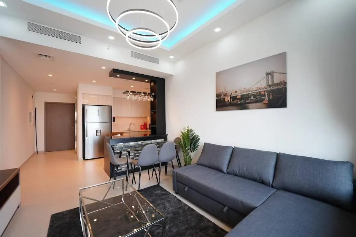 Offers For Burj Royale Condo, Close To Dubai Mall Holiday home