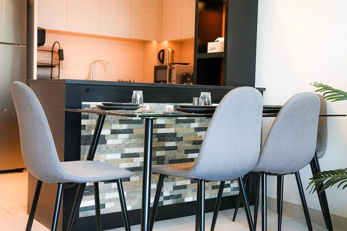 Holiday home Offers For Burj Royale Condo, Close To Dubai Mall United Arab Emirates