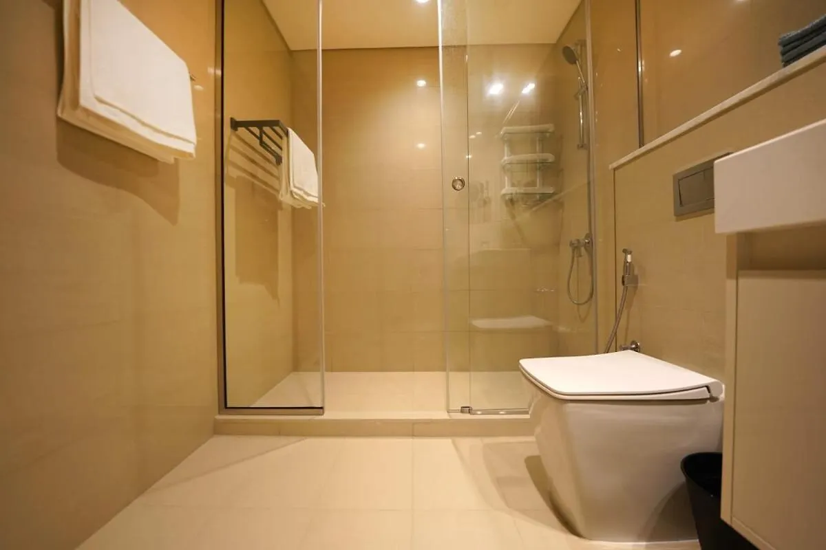Holiday home Offers For Burj Royale Condo, Close To Dubai Mall